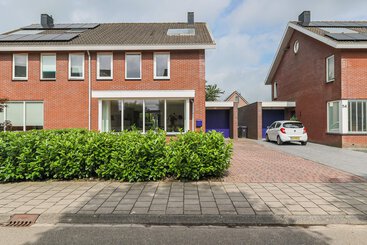 Magnusstraat 52