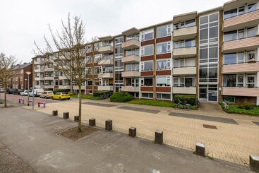 Adriaan van Ostadestraat 67